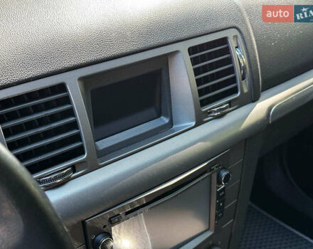 Черный Опель Вектра, объемом двигателя 2.2 л и пробегом 207 тыс. км за 6490 $, фото 18 на Automoto.ua