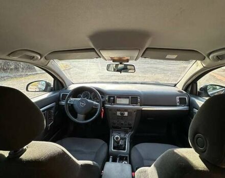 Черный Опель Вектра, объемом двигателя 1.91 л и пробегом 300 тыс. км за 4100 $, фото 12 на Automoto.ua