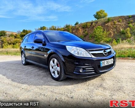 Черный Опель Вектра, объемом двигателя 1.9 л и пробегом 315 тыс. км за 6200 $, фото 5 на Automoto.ua