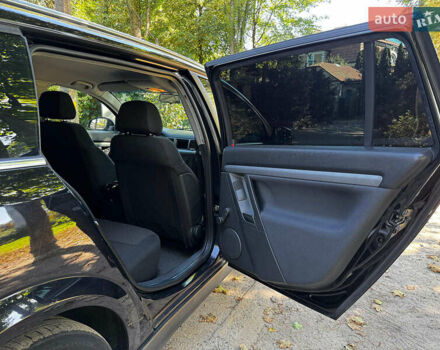 Черный Опель Вектра, объемом двигателя 2.2 л и пробегом 207 тыс. км за 6490 $, фото 25 на Automoto.ua