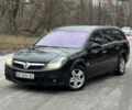 Черный Опель Вектра, объемом двигателя 1.8 л и пробегом 300 тыс. км за 3400 $, фото 1 на Automoto.ua