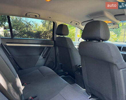 Черный Опель Вектра, объемом двигателя 2.2 л и пробегом 207 тыс. км за 6490 $, фото 24 на Automoto.ua