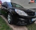 Черный Опель Вектра, объемом двигателя 1.9 л и пробегом 300 тыс. км за 4900 $, фото 4 на Automoto.ua