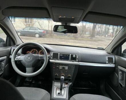 Черный Опель Вектра, объемом двигателя 1.9 л и пробегом 374 тыс. км за 2800 $, фото 6 на Automoto.ua