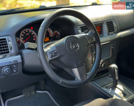 Черный Опель Вектра, объемом двигателя 2.2 л и пробегом 207 тыс. км за 6490 $, фото 12 на Automoto.ua