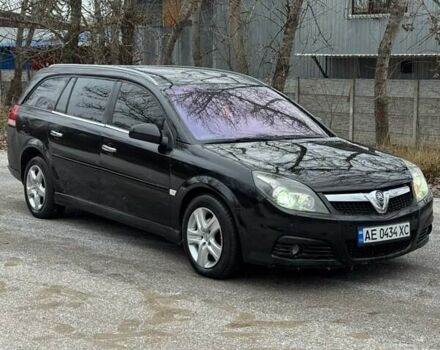 Черный Опель Вектра, объемом двигателя 1.8 л и пробегом 300 тыс. км за 3400 $, фото 3 на Automoto.ua