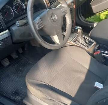 Черный Опель Вектра, объемом двигателя 1.91 л и пробегом 330 тыс. км за 5200 $, фото 15 на Automoto.ua