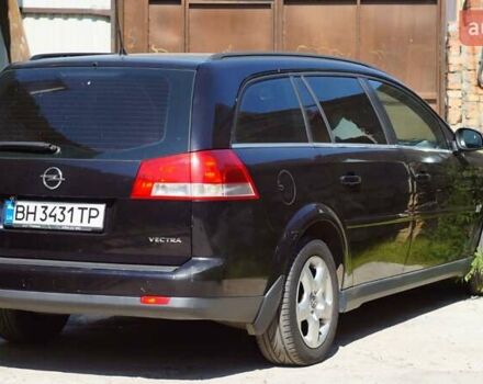 Черный Опель Вектра, объемом двигателя 1.9 л и пробегом 286 тыс. км за 4800 $, фото 5 на Automoto.ua