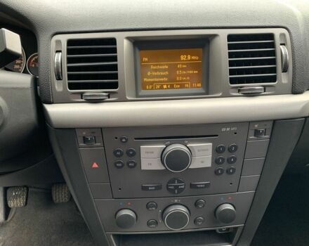 Чорний Опель Вектра, об'ємом двигуна 2.2 л та пробігом 190 тис. км за 6400 $, фото 10 на Automoto.ua