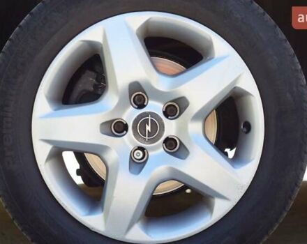 Черный Опель Вектра, объемом двигателя 1.9 л и пробегом 286 тыс. км за 4800 $, фото 18 на Automoto.ua