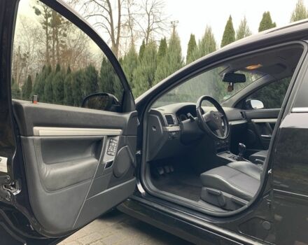 Чорний Опель Вектра, об'ємом двигуна 2.2 л та пробігом 190 тис. км за 6400 $, фото 7 на Automoto.ua