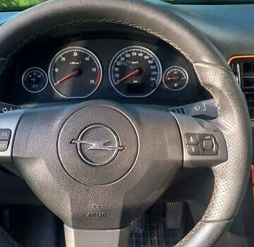 Черный Опель Вектра, объемом двигателя 1.91 л и пробегом 330 тыс. км за 5200 $, фото 12 на Automoto.ua