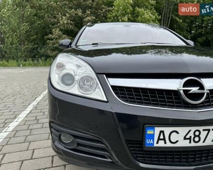 Черный Опель Вектра, объемом двигателя 1.91 л и пробегом 262 тыс. км за 6000 $, фото 3 на Automoto.ua
