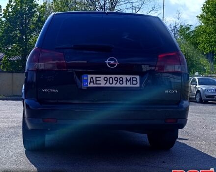 Чорний Опель Вектра, об'ємом двигуна 1.9 л та пробігом 290 тис. км за 6500 $, фото 6 на Automoto.ua