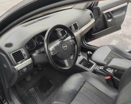 Опель Вектра 2008 у Києві на Automoto.ua Чорний Опель Вектра, об'ємом двигуна 1.9 л та пробігом 220 тис. км за 6600 $, фото 19 на Automoto.ua