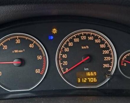 Черный Опель Вектра, объемом двигателя 1.9 л и пробегом 312 тыс. км за 5500 $, фото 8 на Automoto.ua