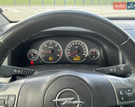 Черный Опель Вектра, объемом двигателя 1.9 л и пробегом 280 тыс. км за 5490 $, фото 25 на Automoto.ua