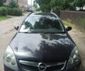 Черный Опель Вектра, объемом двигателя 1.9 л и пробегом 300 тыс. км за 4800 $, фото 1 на Automoto.ua