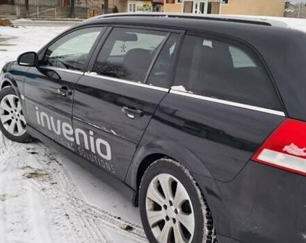 Черный Опель Вектра, объемом двигателя 1.9 л и пробегом 312 тыс. км за 5500 $, фото 1 на Automoto.ua