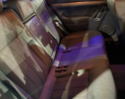 Черный Опель Вектра, объемом двигателя 1.9 л и пробегом 250 тыс. км за 2600 $, фото 6 на Automoto.ua