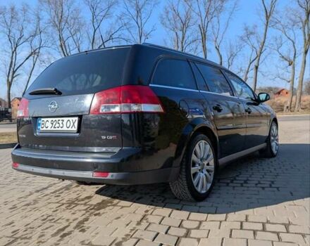 Черный Опель Вектра, объемом двигателя 1.9 л и пробегом 253 тыс. км за 6600 $, фото 5 на Automoto.ua