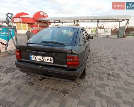 Черный Опель Вектра, объемом двигателя 2 л и пробегом 427 тыс. км за 1250 $, фото 13 на Automoto.ua