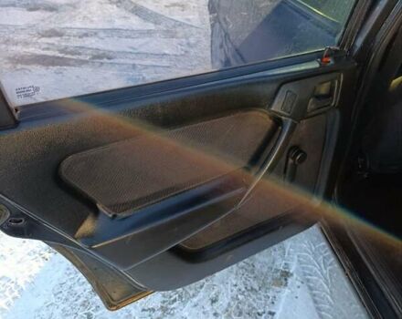 Черный Опель Вектра, объемом двигателя 1.6 л и пробегом 400 тыс. км за 1200 $, фото 9 на Automoto.ua