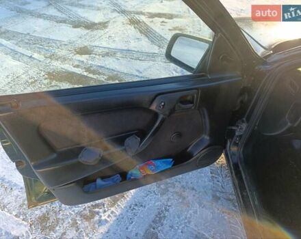 Черный Опель Вектра, объемом двигателя 1.6 л и пробегом 400 тыс. км за 1200 $, фото 11 на Automoto.ua