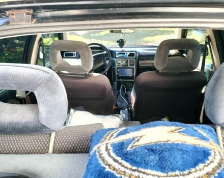 Чорний Опель Вектра, об'ємом двигуна 2 л та пробігом 330 тис. км за 1700 $, фото 5 на Automoto.ua