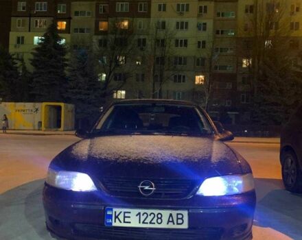 Опель Вектра 2000 у Дніпро (Дніпропетровську) на Automoto.ua Чорний Опель Вектра, об'ємом двигуна 2 л та пробігом 217 тис. км за 3200 $, фото 6 на Automoto.ua