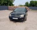 Черный Опель Вектра, объемом двигателя 2.2 л и пробегом 334 тыс. км за 3550 $, фото 1 на Automoto.ua