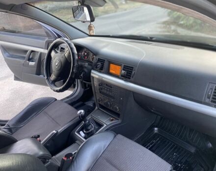 Чорний Опель Вектра, об'ємом двигуна 2.2 л та пробігом 420 тис. км за 5200 $, фото 6 на Automoto.ua