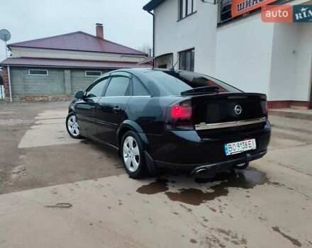 Черный Опель Вектра, объемом двигателя 2.2 л и пробегом 351 тыс. км за 3950 $, фото 2 на Automoto.ua