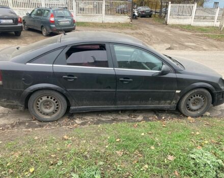 Черный Опель Вектра, объемом двигателя 1.9 л и пробегом 318 тыс. км за 1786 $, фото 4 на Automoto.ua