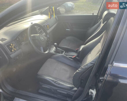 Черный Опель Вектра, объемом двигателя 1.91 л и пробегом 345 тыс. км за 4500 $, фото 6 на Automoto.ua