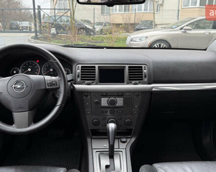 Чорний Опель Вектра, об'ємом двигуна 2.2 л та пробігом 214 тис. км за 4900 $, фото 22 на Automoto.ua