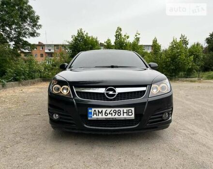 Черный Опель Вектра, объемом двигателя 1.91 л и пробегом 257 тыс. км за 5800 $, фото 1 на Automoto.ua