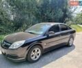 Черный Опель Вектра, объемом двигателя 2.2 л и пробегом 300 тыс. км за 4200 $, фото 1 на Automoto.ua