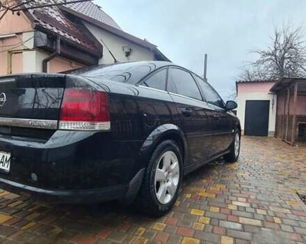 Чорний Опель Вектра, об'ємом двигуна 2.2 л та пробігом 293 тис. км за 3700 $, фото 2 на Automoto.ua