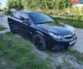 Черный Опель Вектра, объемом двигателя 1.9 л и пробегом 297 тыс. км за 4600 $, фото 1 на Automoto.ua