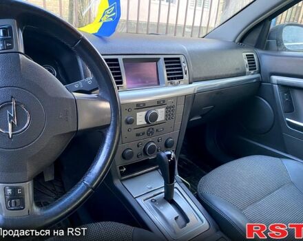Черный Опель Вектра, объемом двигателя 1.9 л и пробегом 339 тыс. км за 5300 $, фото 10 на Automoto.ua