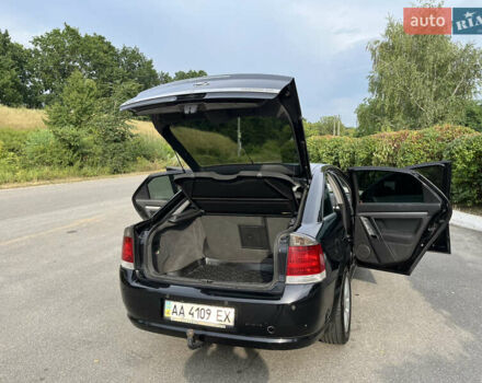 Черный Опель Вектра, объемом двигателя 2.2 л и пробегом 283 тыс. км за 6610 $, фото 10 на Automoto.ua
