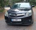 Черный Опель Вектра, объемом двигателя 2.2 л и пробегом 300 тыс. км за 5100 $, фото 1 на Automoto.ua