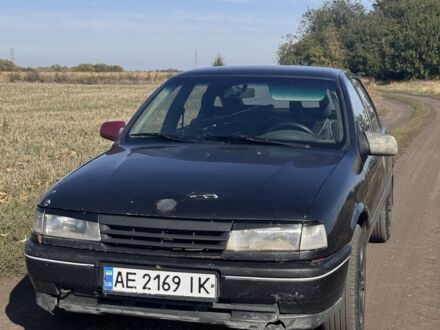 Черный Опель Вектра, объемом двигателя 2 л и пробегом 3 тыс. км за 950 $, фото 1 на Automoto.ua