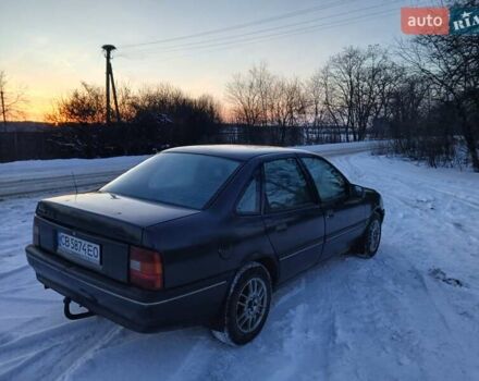 Черный Опель Вектра, объемом двигателя 2 л и пробегом 445 тыс. км за 1100 $, фото 1 на Automoto.ua