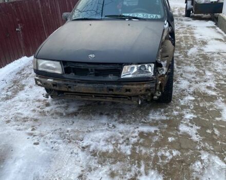 Черный Опель Вектра, объемом двигателя 2 л и пробегом 3 тыс. км за 1000 $, фото 1 на Automoto.ua