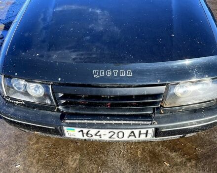 Черный Опель Вектра, объемом двигателя 2 л и пробегом 300 тыс. км за 1250 $, фото 1 на Automoto.ua