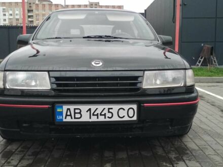 Черный Опель Вектра, объемом двигателя 2 л и пробегом 100 тыс. км за 1550 $, фото 1 на Automoto.ua