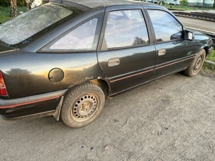 Опель Вектра 1989 у Каменке на Automoto.ua Чорний Опель Вектра, об'ємом двигуна 2 л та пробігом 3 тис. км за 1037 $, фото 1 на Automoto.ua