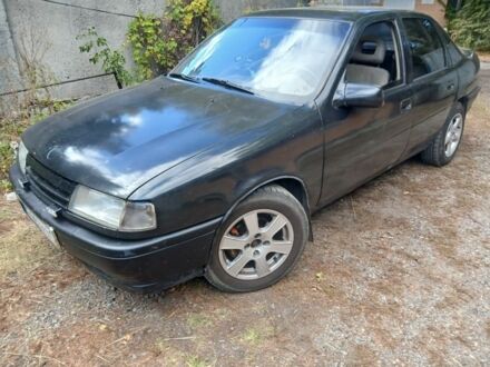 Черный Опель Вектра, объемом двигателя 2 л и пробегом 3 тыс. км за 1500 $, фото 1 на Automoto.ua